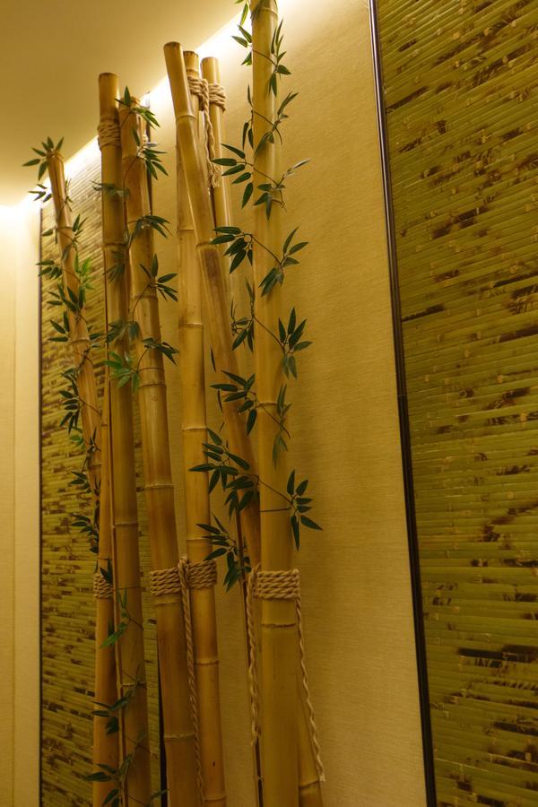 Sultan Palace Hotel Atyrau Exterior photo Bamboo
